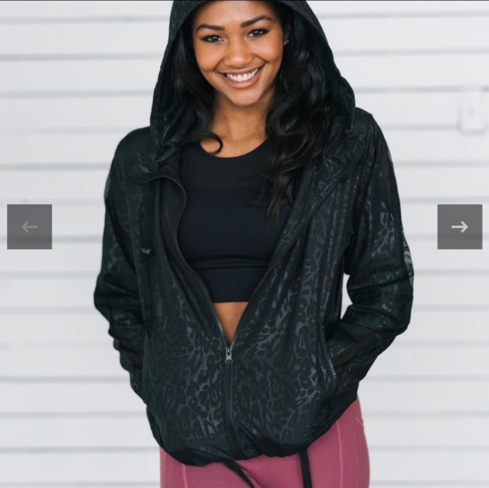 Zyia black bomber jacket XL